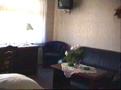 Hotel Restaurant Zur Krone Obersuhl Rom bilde